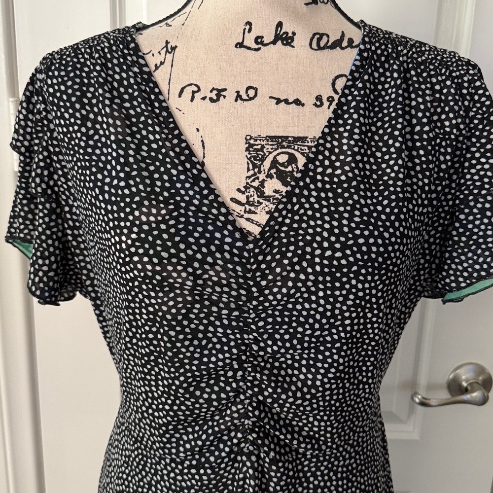 Cabi Reversible Celebrate Dress - Picture 6 of 9